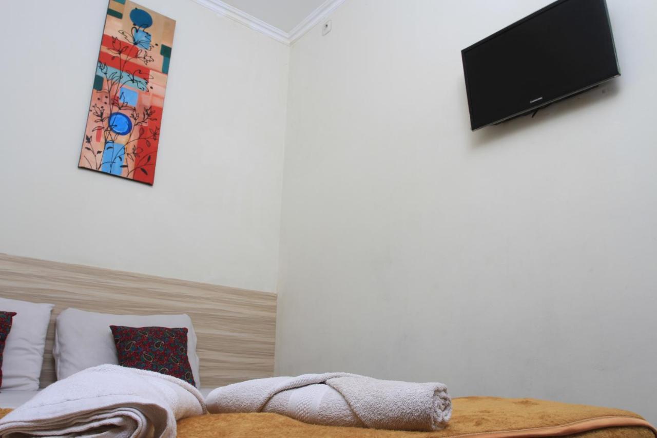 Bantal Guling Trans Hotel Bandung Buitenkant foto