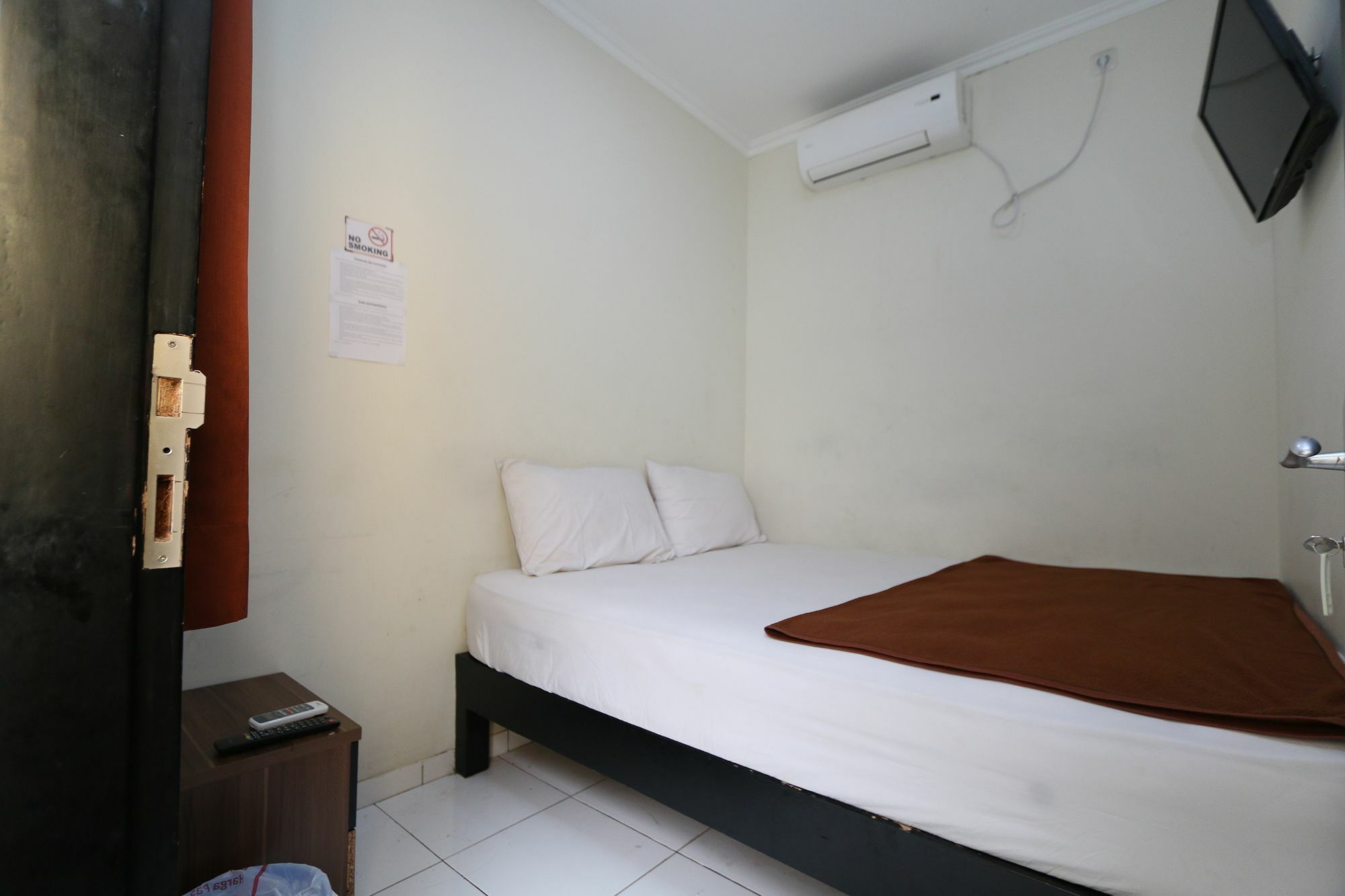 Bantal Guling Trans Hotel Bandung Buitenkant foto